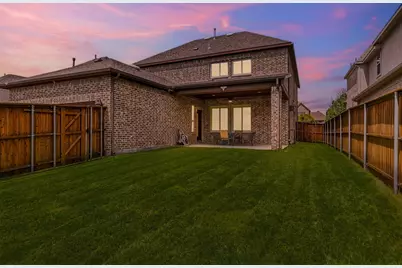 12253 Curry Creek Drive, Frisco, TX 75035 - Photo 37
