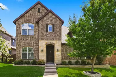 12253 Curry Creek Drive, Frisco, TX 75035 - Photo 1