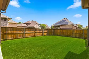 12253 Curry Creek Dr, Frisco, TX 75035 - Photo 35