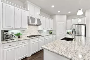 12253 Curry Creek Dr, Frisco, TX 75035 - Photo 5