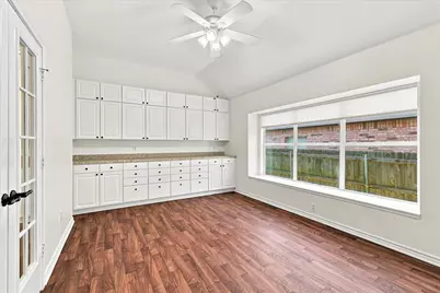 7801 Stansfield Drive, Fort Worth, TX 76137 - Photo 15