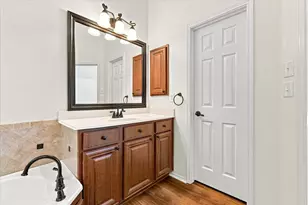 7801 Stansfield Dr, Fort Worth, TX 76137 - Photo 33
