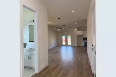 2701 S Jones Street, Fort Worth, TX 76104 - Photo 5