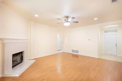 1304 W Mitchell Street, Arlington, TX 76013 - Photo 3