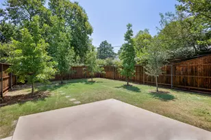 1304 W Mitchell St, Arlington, TX 76013 - Photo 19