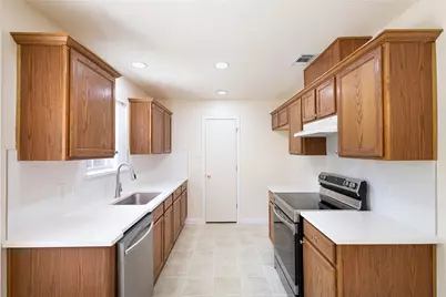 1304 W Mitchell Street, Arlington, TX 76013 - Photo 7