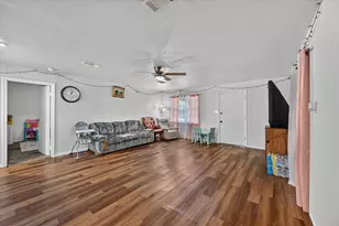 1938 El Paso St, Grand Prairie, TX 75051 - Photo 5