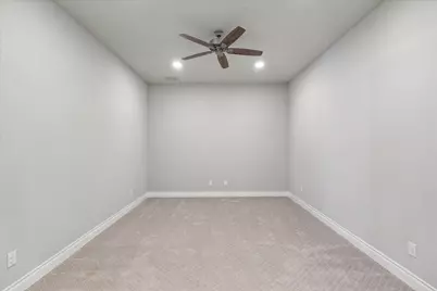 5708 Lake Jackson Drive, Fort Worth, TX 76126 - Photo 11
