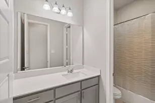 5708 Lake Jackson Dr, Fort Worth, TX 76126 - Photo 9