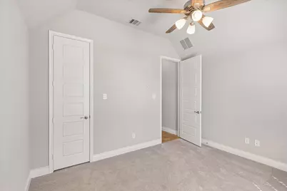 5708 Lake Jackson Drive, Fort Worth, TX 76126 - Photo 9