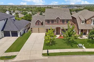 316 Bluffside Trail, Benbrook, TX 76126 - Photo 3