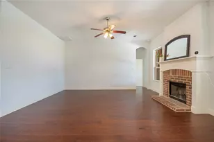316 Bluffside Trail, Benbrook, TX 76126 - Photo 19