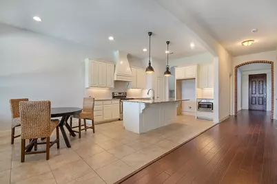 316 Bluffside Trail, Benbrook, TX 76126 - Photo 13