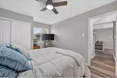 5662 Cedar Creek Drive, Benbrook, TX 76109 - Photo 15