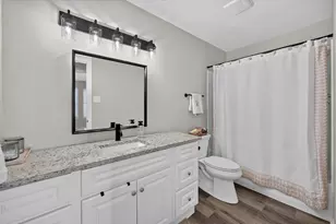 5662 Cedar Creek Dr, Benbrook, TX 76109 - Photo 17