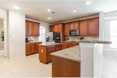 2611 Greyhawk Drive, Little Elm, TX 75068 - Photo 9