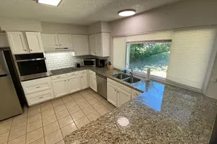 7517 Castillo Rd, Fort Worth, TX 76112 - Photo 3