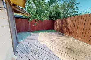 650 Harvest Hill St, Lewisville, TX 75067 - Photo 11