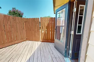 650 Harvest Hill St, Lewisville, TX 75067 - Photo 13