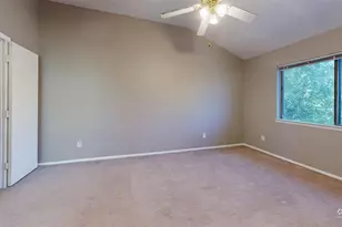 650 Harvest Hill St, Lewisville, TX 75067 - Photo 5