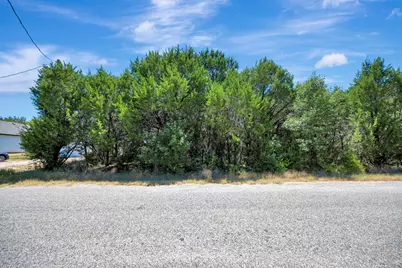 915 Bosque River Drive, Granbury, TX 76048 - Photo 21