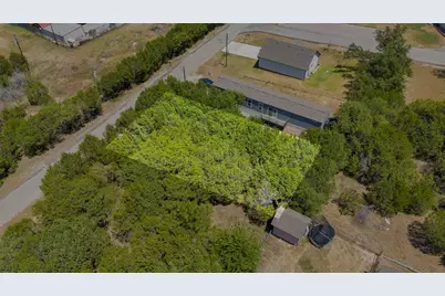 915 Bosque River Drive, Granbury, TX 76048 - Photo 29
