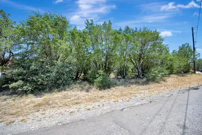 2513 Creekview Drive, Granbury, TX 76048 - Photo 23