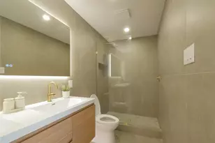 909 Stone Trail Dr, Plano, TX 75023 - Photo 17