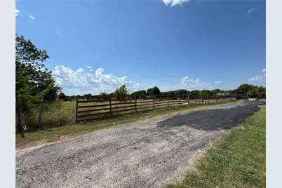 13899 County Road 760, Nevada, TX 75173 - Photo 11