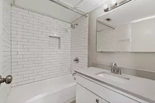 11940 Leisure Dr, Dallas, TX 75243 - Photo 19
