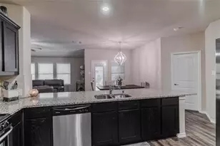 562 Jamestown Ln, Fate, TX 75189 - Photo 5