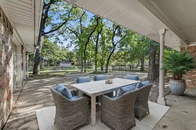 2408 Winewood Lane, Arlington, TX 76013 - Photo 33