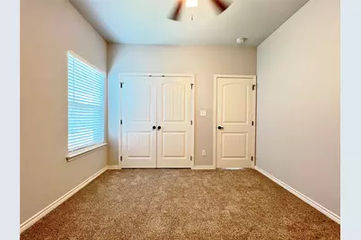 808 E Northside Drive, Pilot Point, TX 76258 - Photo 11