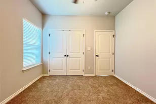 808 E Northside Dr, Pilot Point, TX 76258 - Photo 11