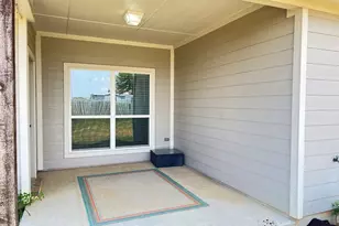 808 E Northside Dr, Pilot Point, TX 76258 - Photo 15