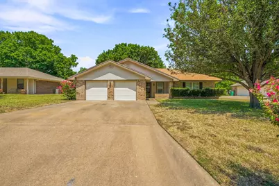 142 Blue Jay Street, Stephenville, TX 76401 - Photo 3