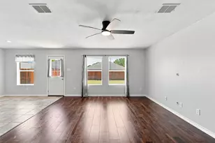 1217 Bellevue Dr, Princeton, TX 75407 - Photo 3