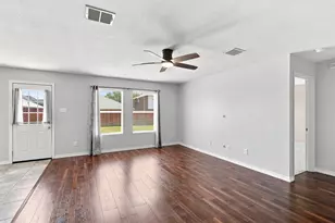 1217 Bellevue Dr, Princeton, TX 75407 - Photo 5
