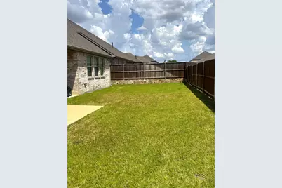 433 Forestridge Drive, Fate, TX 75087 - Photo 5