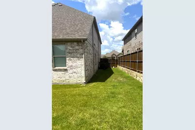 433 Forestridge Drive, Fate, TX 75087 - Photo 7
