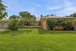 10461 Carry Back Cir, Dallas, TX 75229 - Photo 23