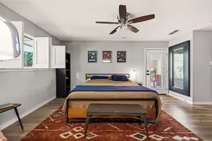 10461 Carry Back Cir, Dallas, TX 75229 - Photo 13