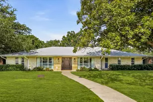 10461 Carry Back Cir, Dallas, TX 75229 - Photo 1