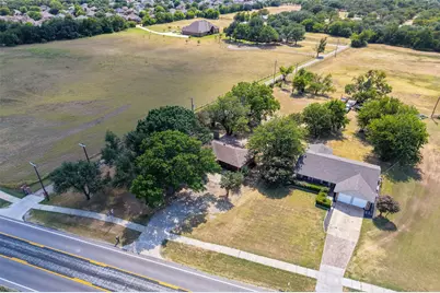 532 S Fm 1187, Aledo, TX 76008 - Photo 31