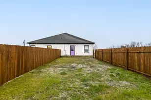 1020 Burnett Blvd, Alvarado, TX 76009 - Photo 27