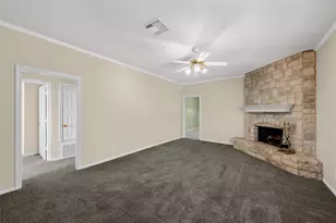 333 Old Mill Creek Dr, Woodway, TX 76712 - Photo 5