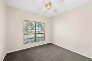 333 Old Mill Creek Dr, Woodway, TX 76712 - Photo 21
