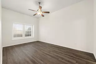 1637 Myrtle Dr, Little Elm, TX 75068 - Photo 9