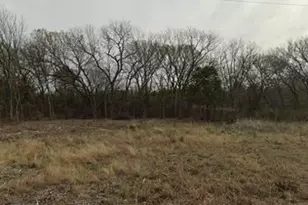 410 Lindell St, Glenn Heights, TX 75154 - Photo 1
