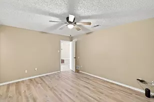 316 Janis Ln, Waxahachie, TX 75165 - Photo 15